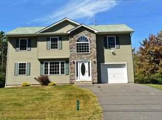 207 Beaver Dam Rd, Long Pond, PA 18334