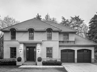 554 Auburn Ridge Rd, Coralville, IA 52241