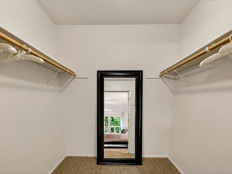 Mission Ranch Apartments — Photo 13