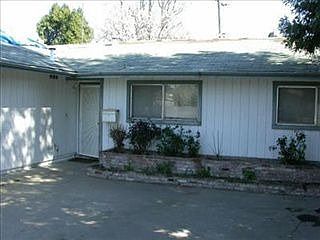 3rd image of 2524 Thelma Ave