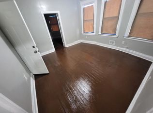 392 Seymour Ave #1F, Newark, NJ 07112