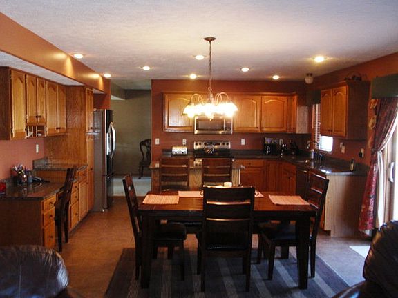 3rd image of 4108 Norwood Dr