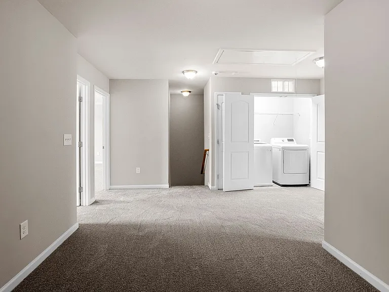 223 Station Dr — Photo 26