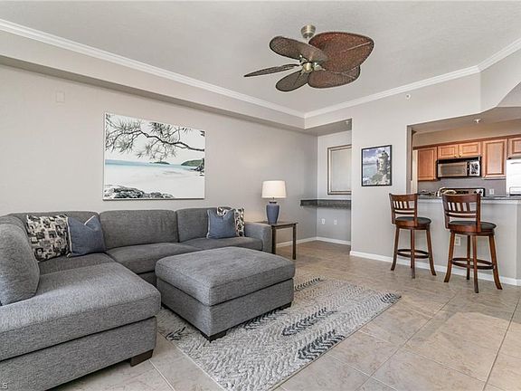 3rd image of 12965 Positano Cir APT 305