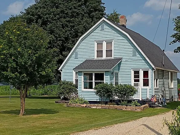 7039 S Lucas Rd, Mc Bain, MI 49657