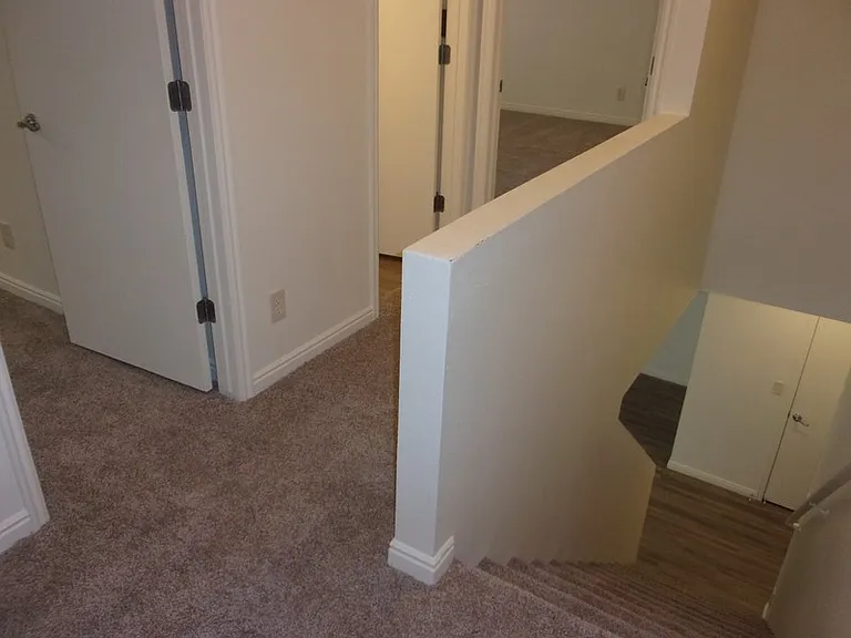 88 E Rainbow Way — Photo 24