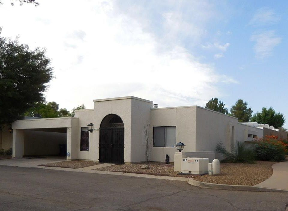 1st image of 712 N Hayden Dr