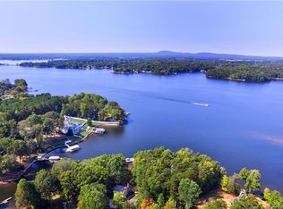 558 Lakeview Shores Loop, Mooresville, NC 28117