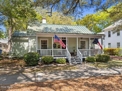 309 E Moore Street, Southport, NC, 28461