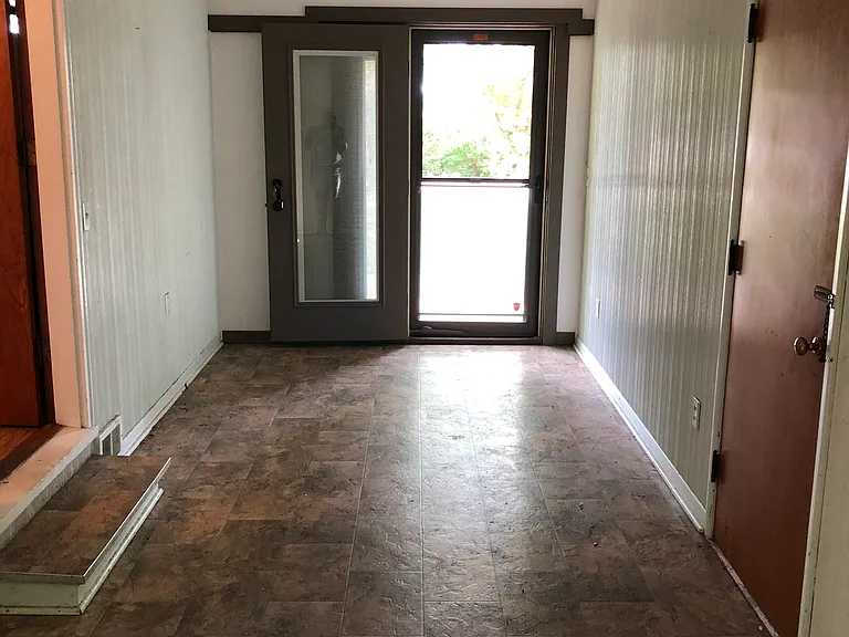 1809 N Bay Dr — Photo 6