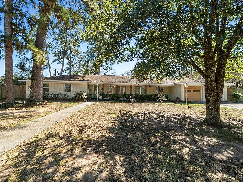 1st image of 111 Circle Dr