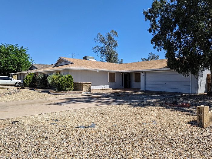 1st image of 3743 W Cochise Dr