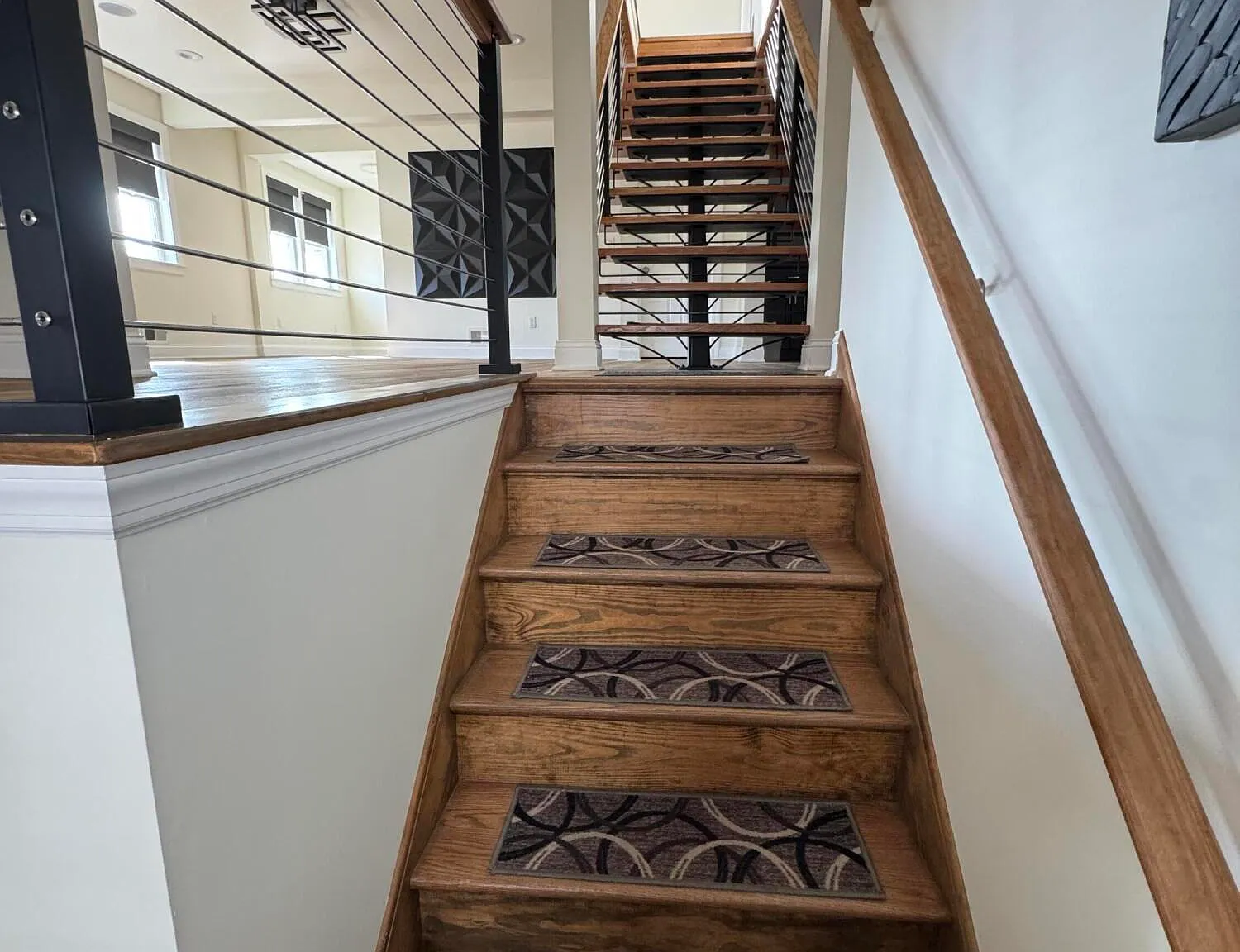2 bed, 2.5 bath, 1600 sqft, $4,300 — Photo 3