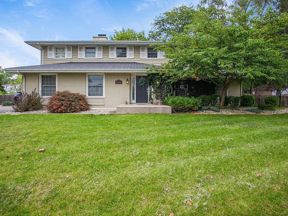 1st image of 1820 Greenleaf Blvd