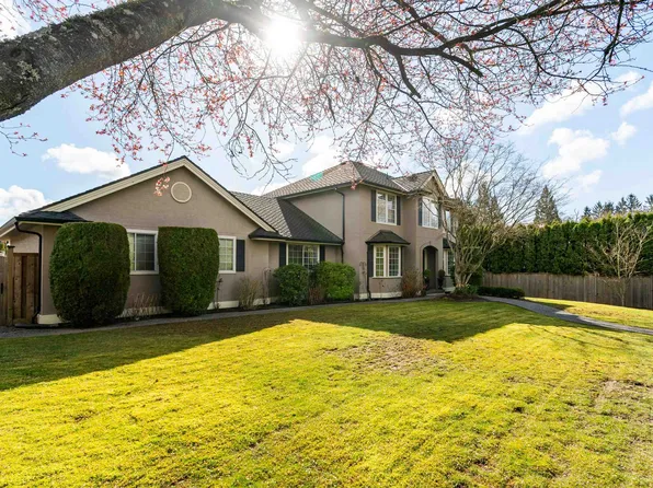 7930 144th St, Surrey, BC V3W 1K1