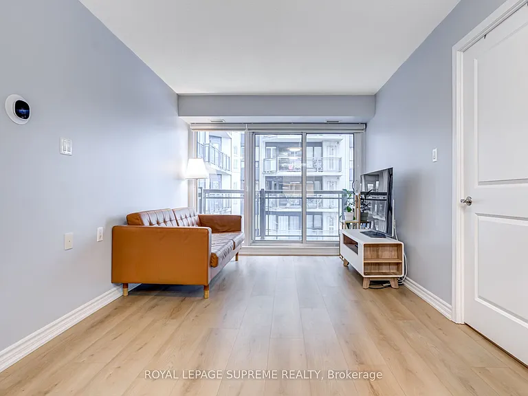 872 Sheppard Ave W #301 — Photo 8
