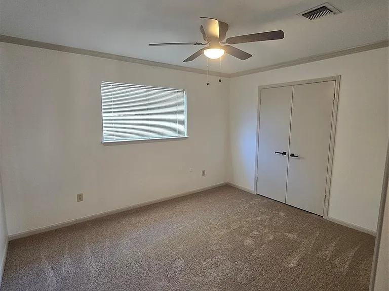 306 Houghton Rd — Photo 22