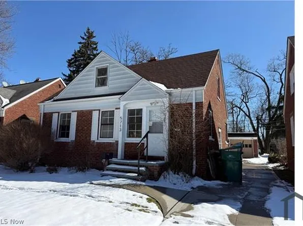 5713 South Blvd, Maple Hts, OH 44137
