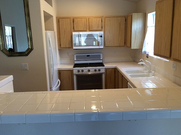 5th image of 7830 Foxwood Pl