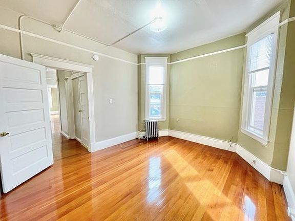 4th image of 594 Valencia St APT 10