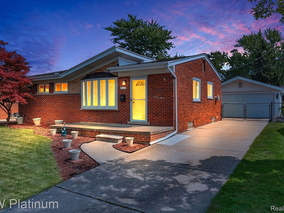 1st image of 21412 Willow Wisp St