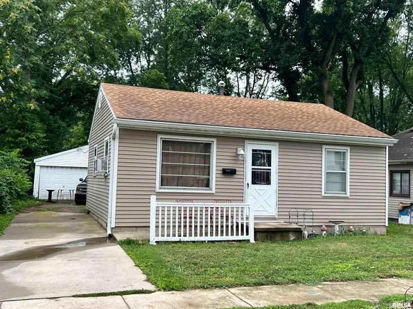 2238 E Stuart St, Springfield, IL 62703