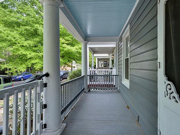 2nd image of 3119 Parkwood Ave