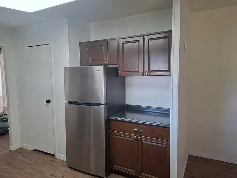 Kitchen & Pantry