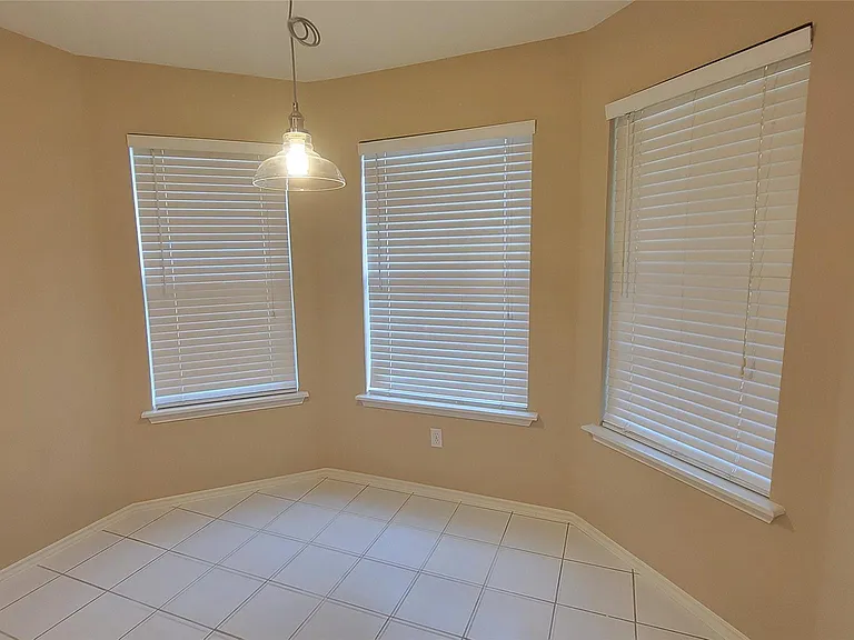 3335 Lakeland Gardens Dr — Photo 13