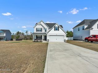 218 Purple Martin Drive, Hubert, NC 28539