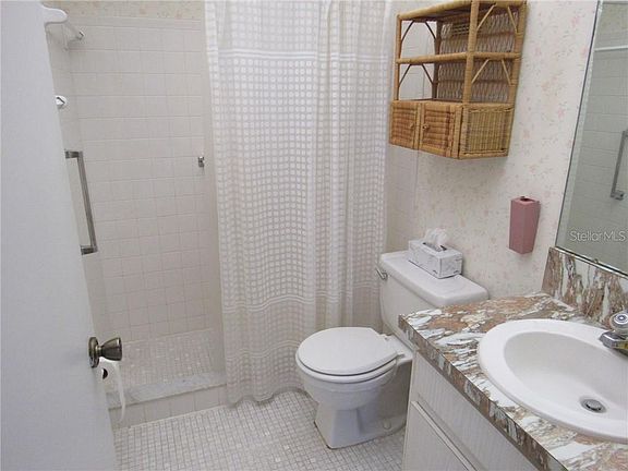4th image of 3701 41st St W #3701