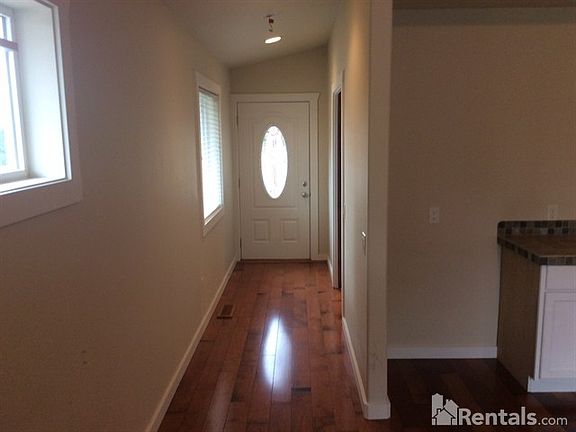 2nd image of 3016 NW 106th Cir