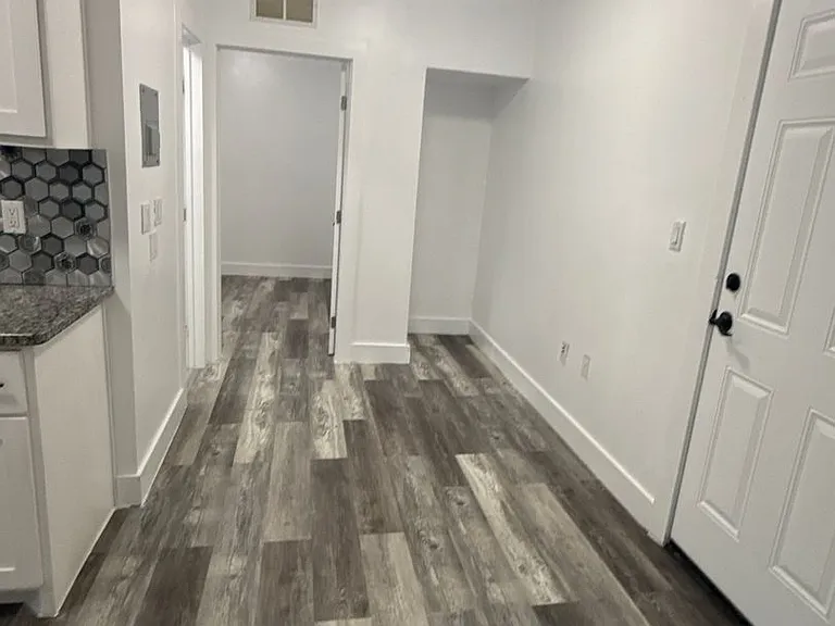 1639 Madison St — Photo 27