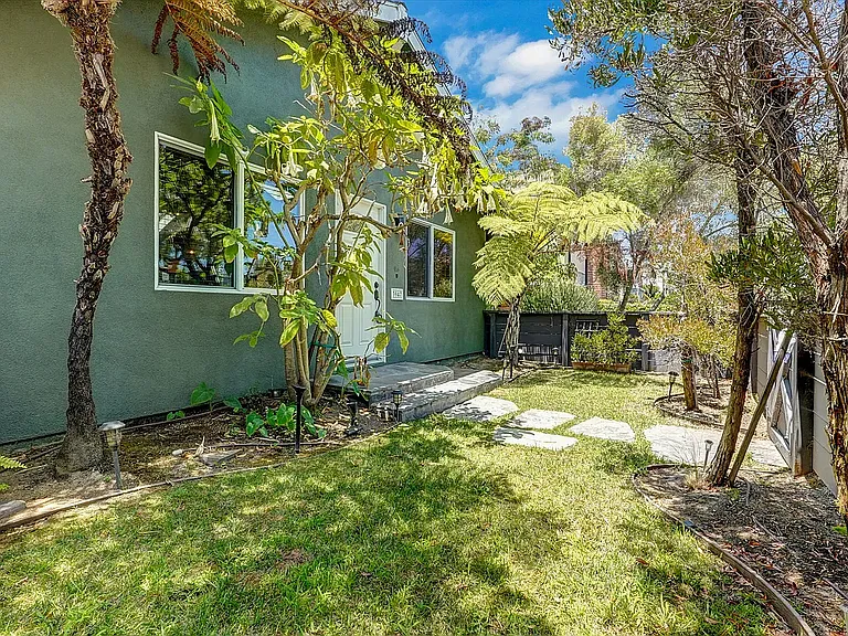 3947 Huron Ave #A — Photo 4
