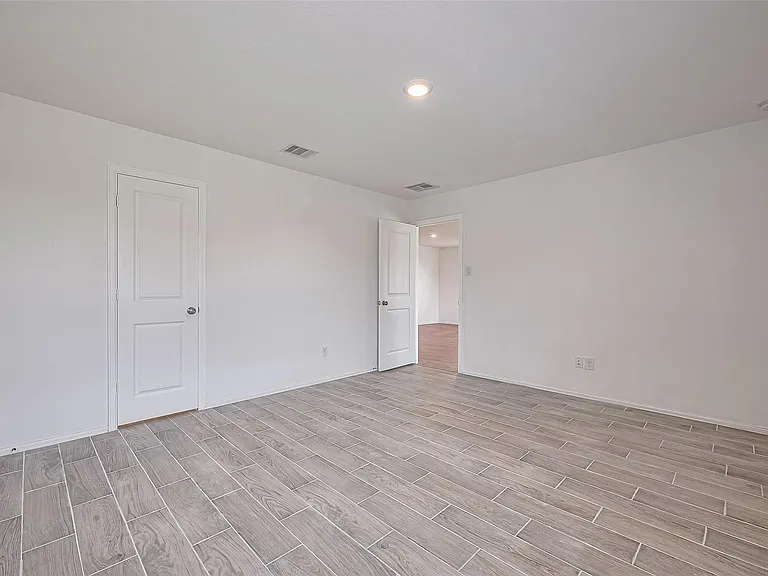 9603 Fulvetta Briar Ct — Photo 32