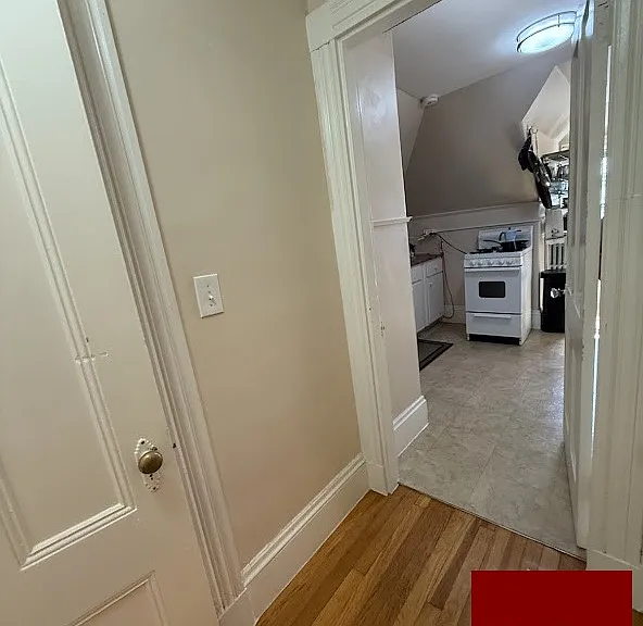 23 Parsons St #3 — Photo 8