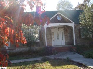 402 S B St, Easley, SC 29640