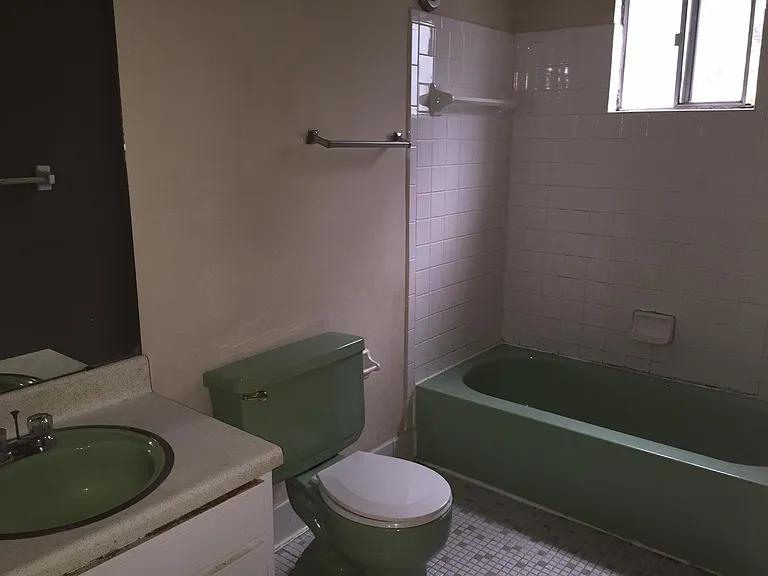 704 Osage Ave #7 — Photo 7