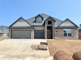 1510 Cullinan St, Centerton, AR 72719