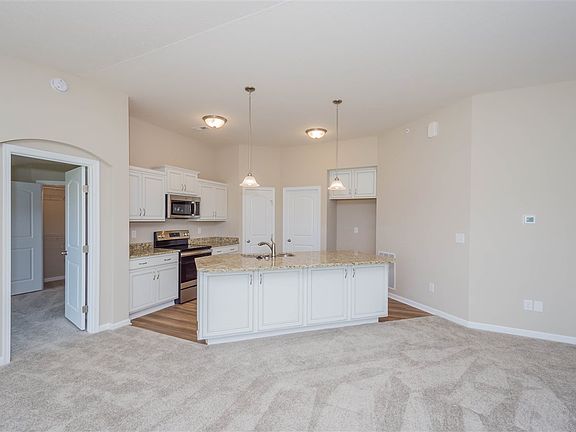 4th image of 7501 Devonshire Dr #23-301