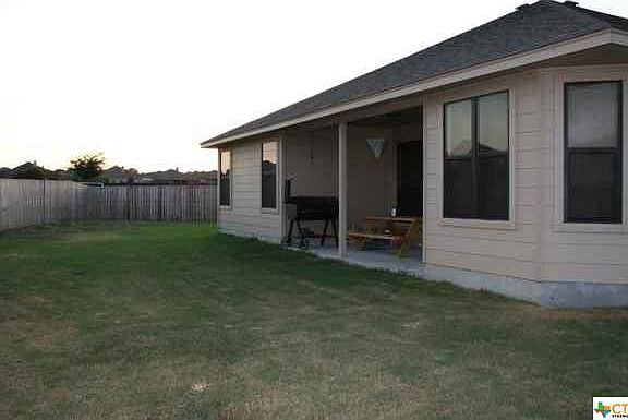 2nd image of 1131 Blazewood Dr