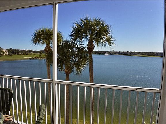 3rd image of 10361 Butterfly Palm Dr APT 737