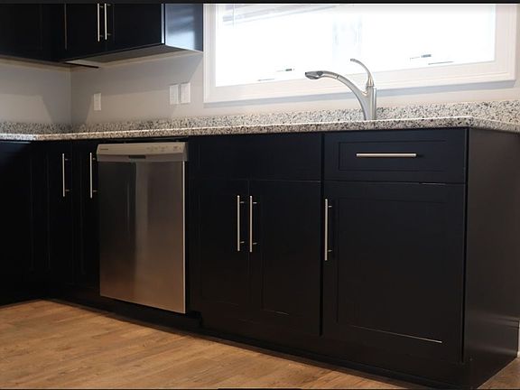 5th image of 28 N Taylor Ave #2