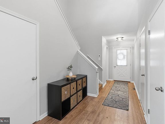 5th image of 111 Elberta Dr