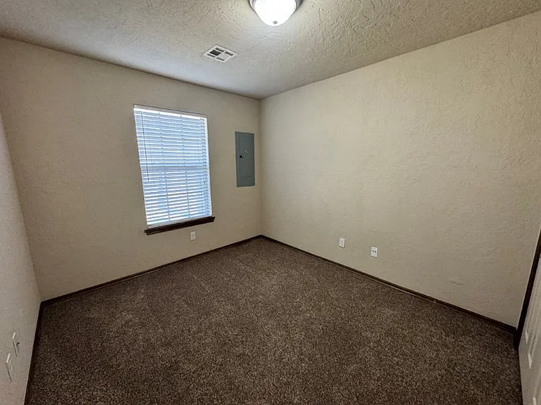 15012 Kyle Dr #A — Photo 13