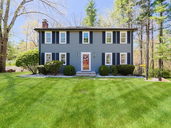 13 Brewster Rd, Norfolk, MA 02056