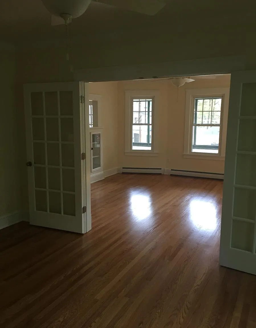 Maplewood Avenue, West Hartford — Photo 3