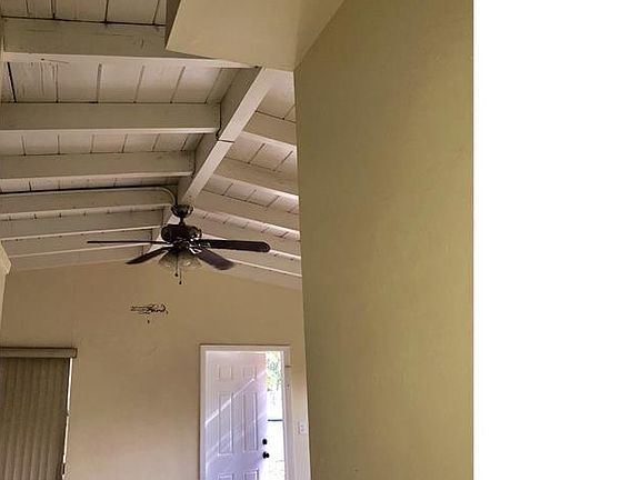 3rd image of 1553 NW 15th Ave