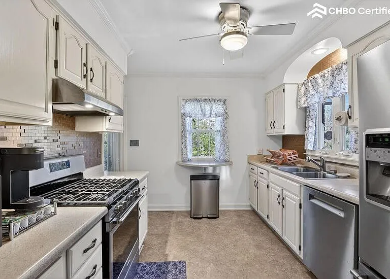 Kitchen - dishwasher & french door fridge w/bottom freezer