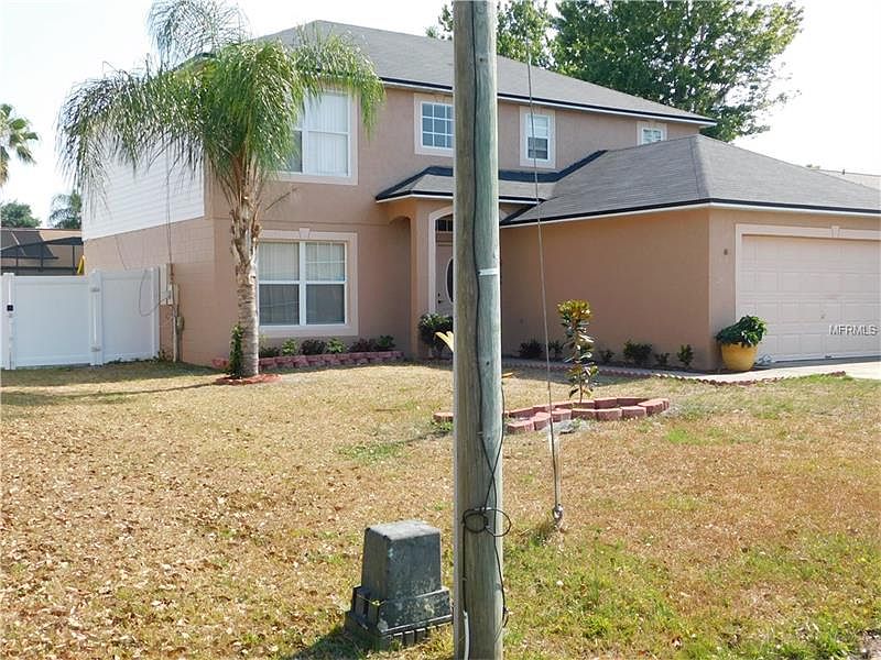 1st image of 241 Canterbury Ct